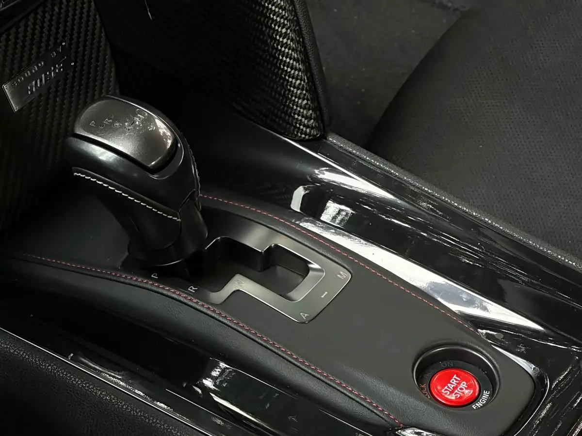 Nissan GT-R 2013 — Фото 7/20