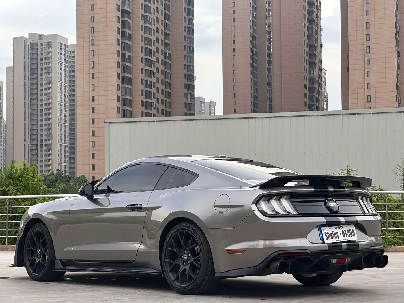 Ford Mustang 2018 — ფოტო 9/9