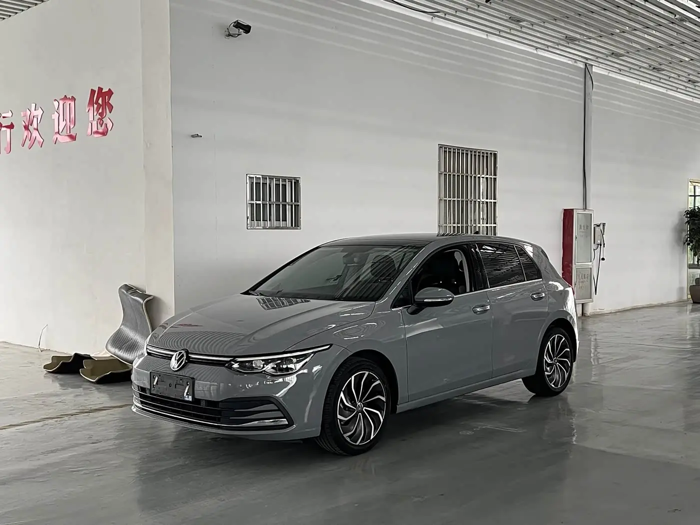 Volkswagen Golf 2022 — Photo 1/20