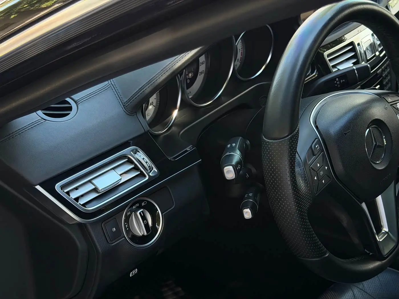 Mercedes-Benz E-Class 2014 — Şəkil 6/20