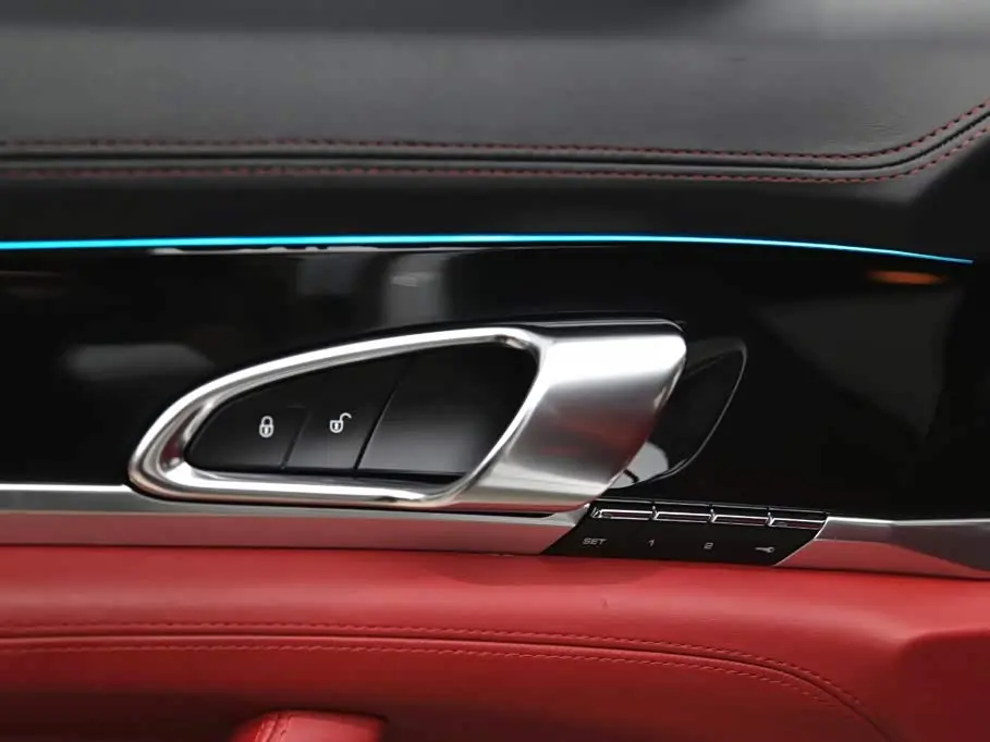 Porsche Panamera 2016 — Şəkil 11/20