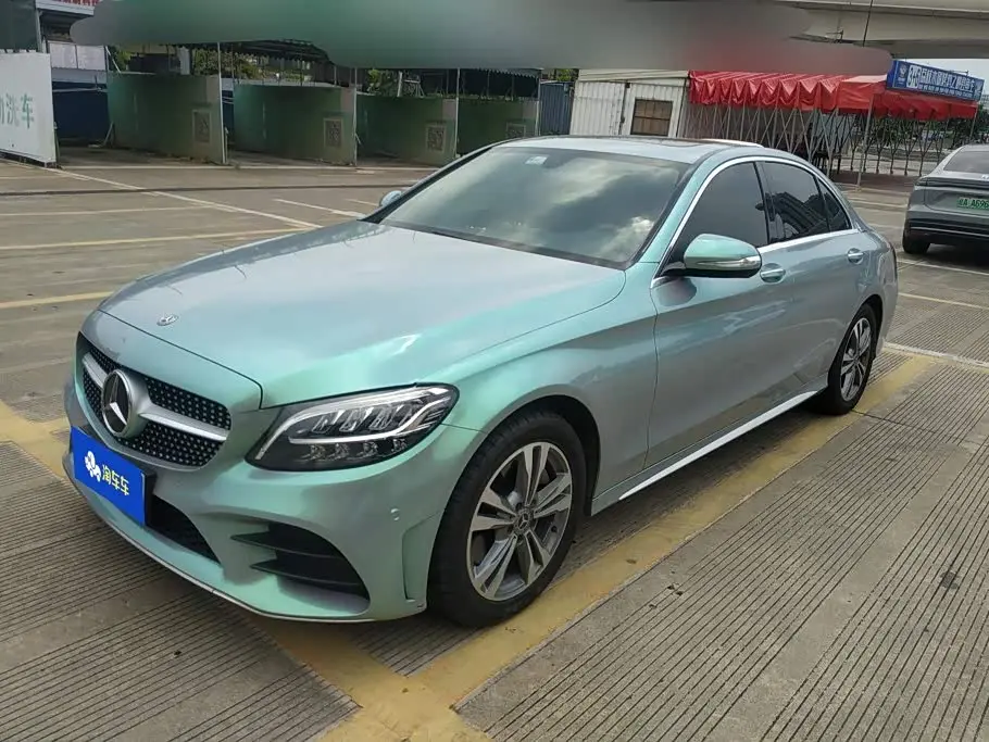 Mercedes-Benz C-Class 2019 — Фото 1/16