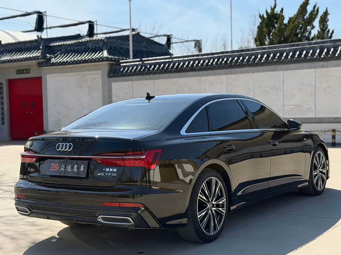 Audi A6L 2021 — Photo 13/14