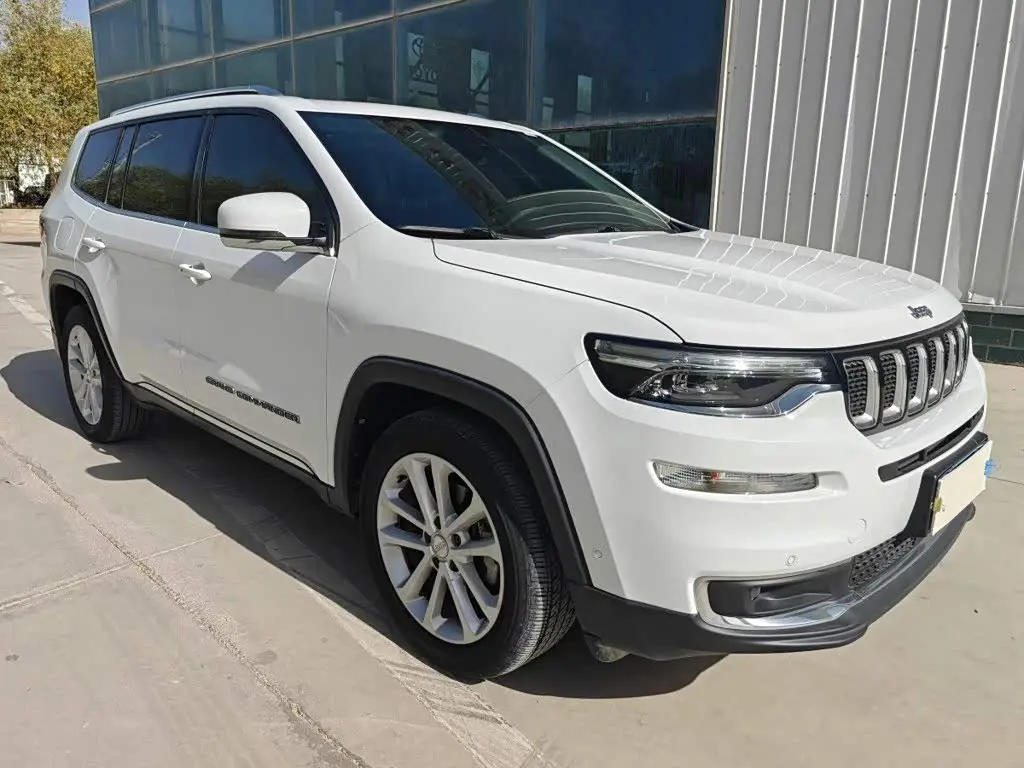 Jeep Grand Commander 2021 — Фото 3/9