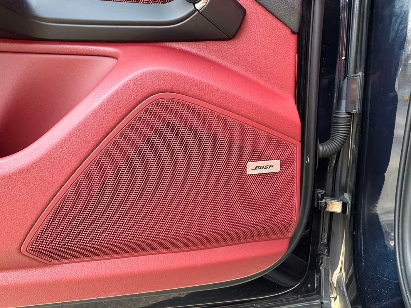 Porsche Cayenne 2018 — Photo 9/10