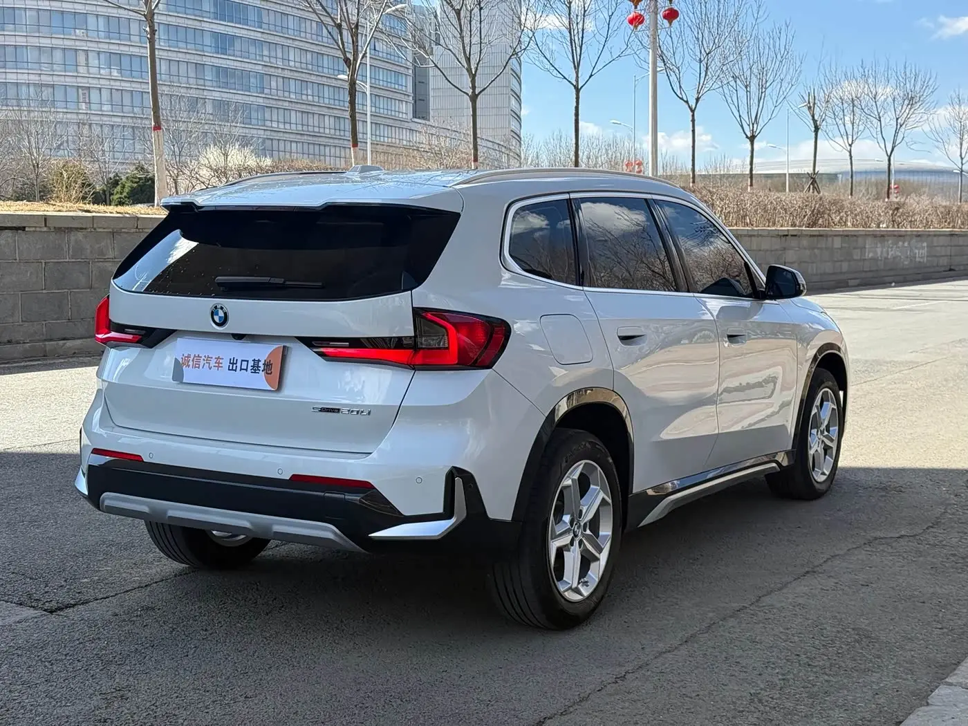 BMW X1 2023 — Photo 9/10