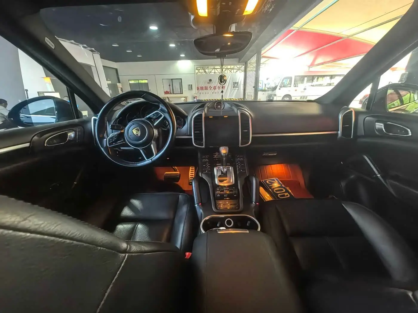 Porsche Cayenne 2016 — Şəkil 5/9