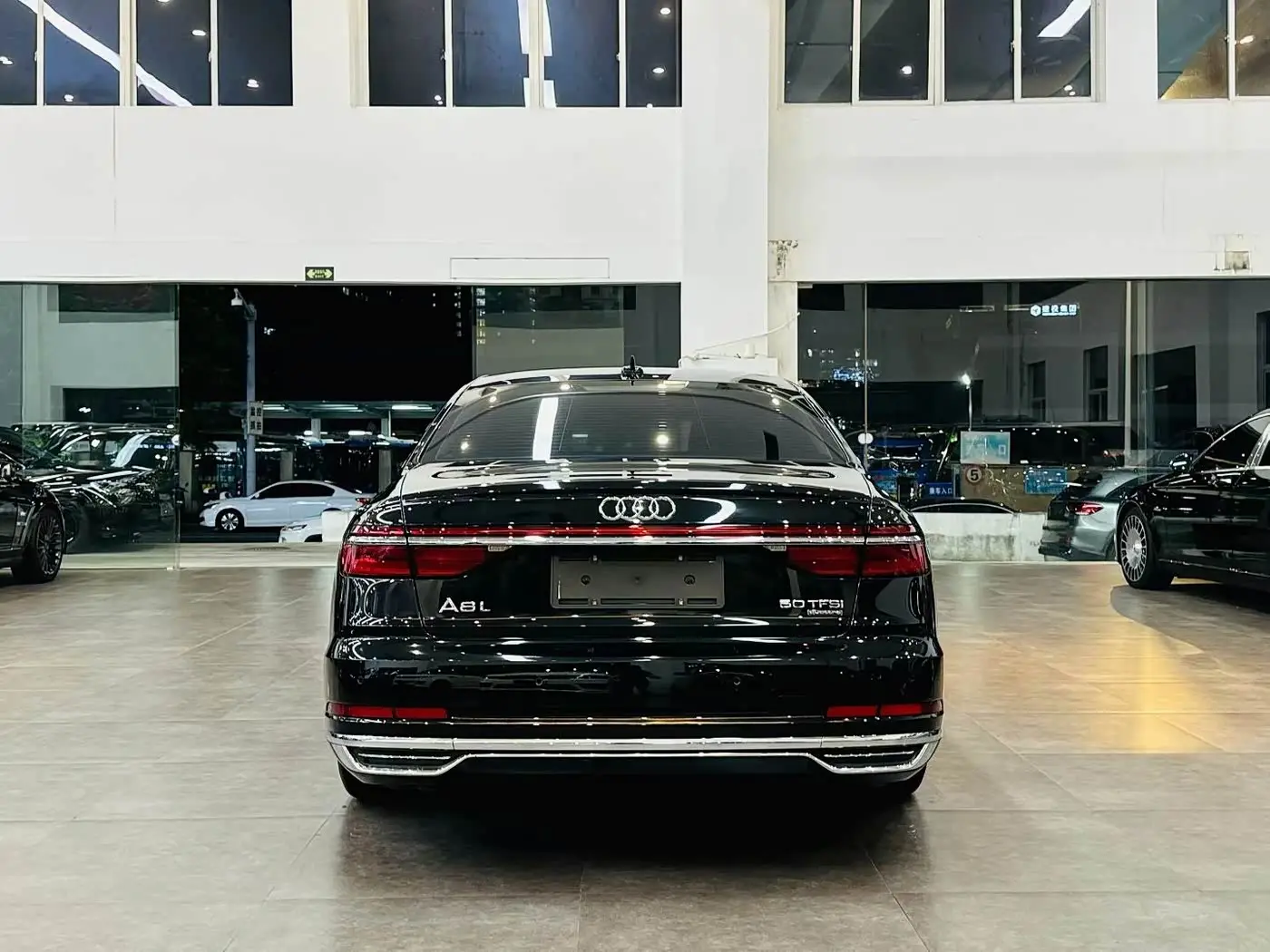 Audi A8 2020 — Photo 5/9