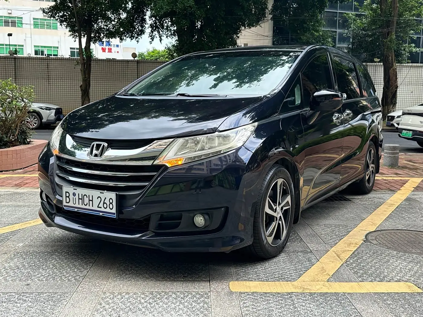 Honda Odyssey 2018 — Photo 1/17