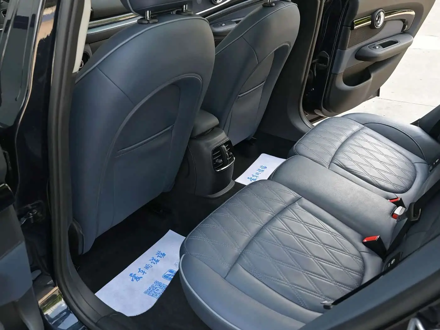 MINI CLUBMAN 2021 — Photo 10/16
