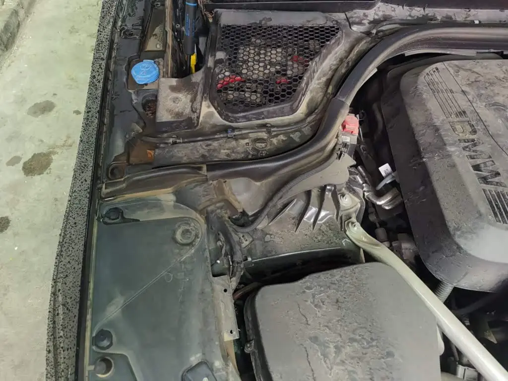 BMW 5 Series 2024 — Photo 20/20