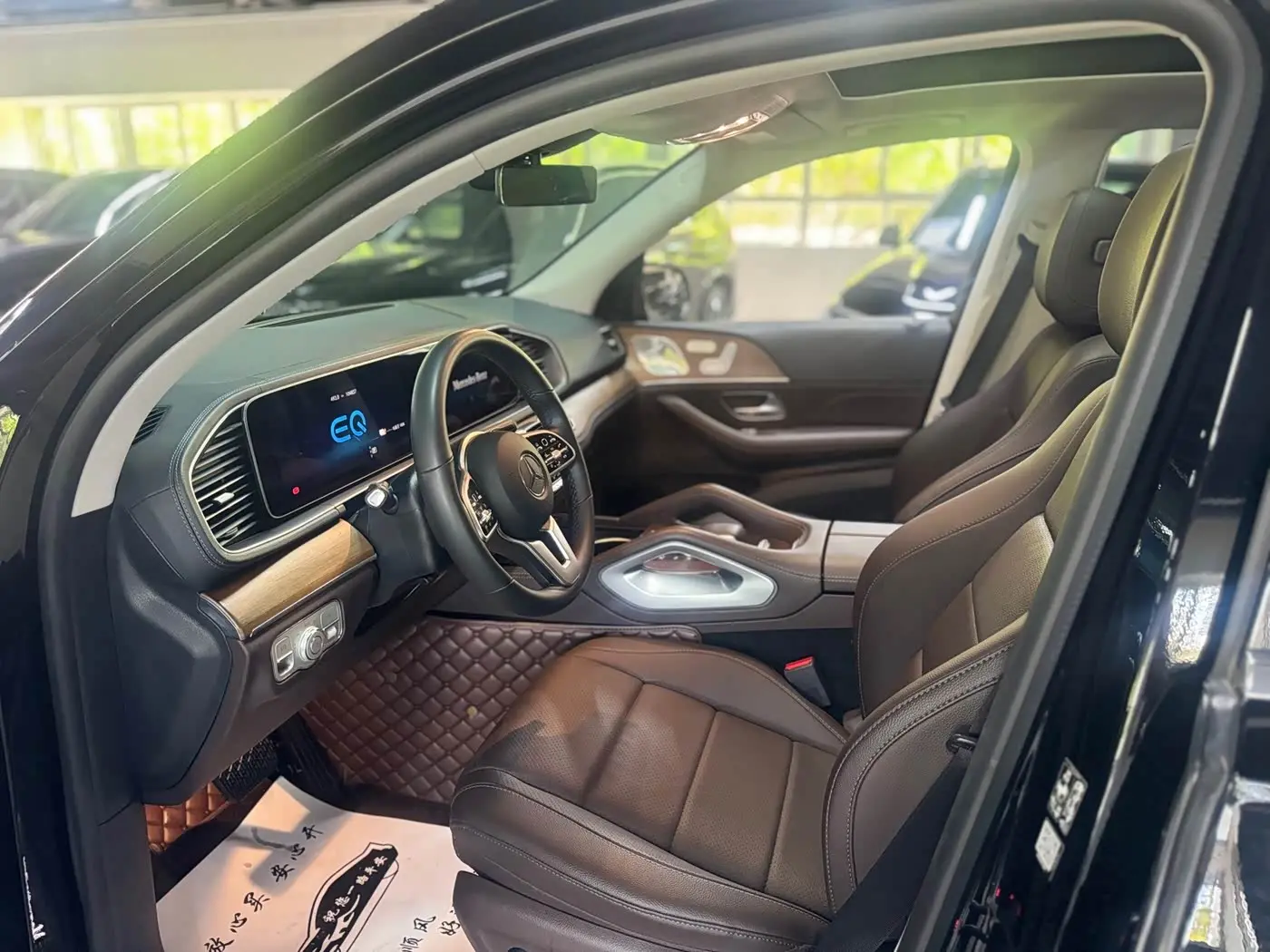 Mercedes-Benz GLE New Energy 2021 — Photo 7/11