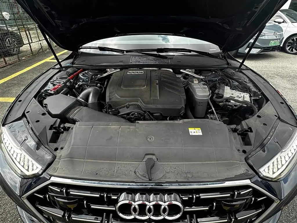 Audi A7L 2023 — Şəkil 9/11