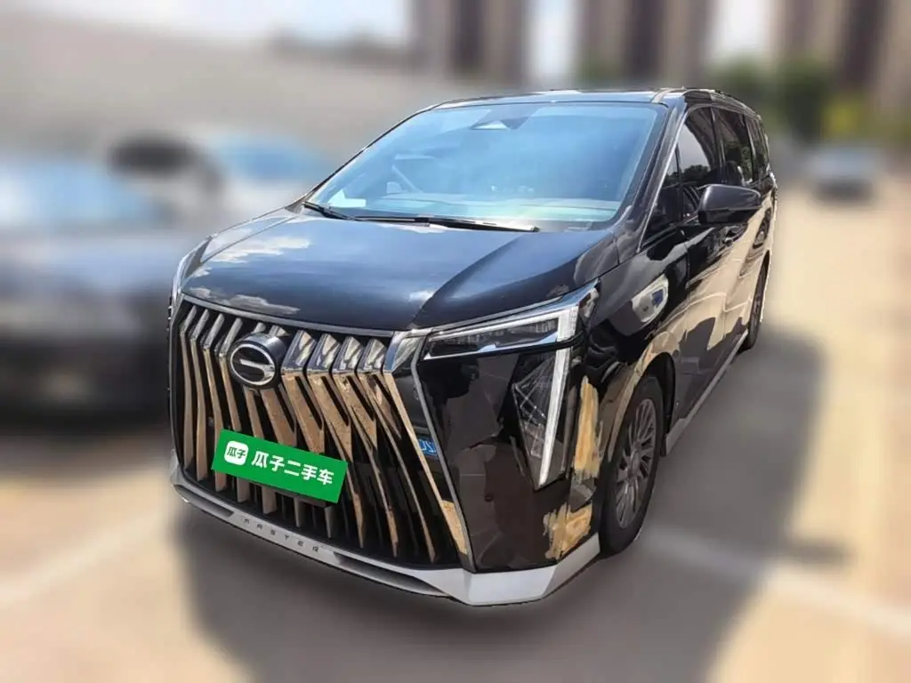 GAC Trumpchi Trumpchi M8 2023 — Photo 1/20