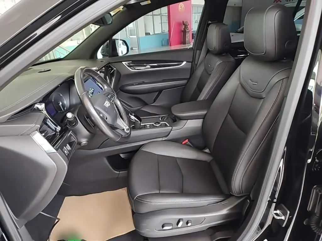 Cadillac XT6 2021 — Şəkil 15/20