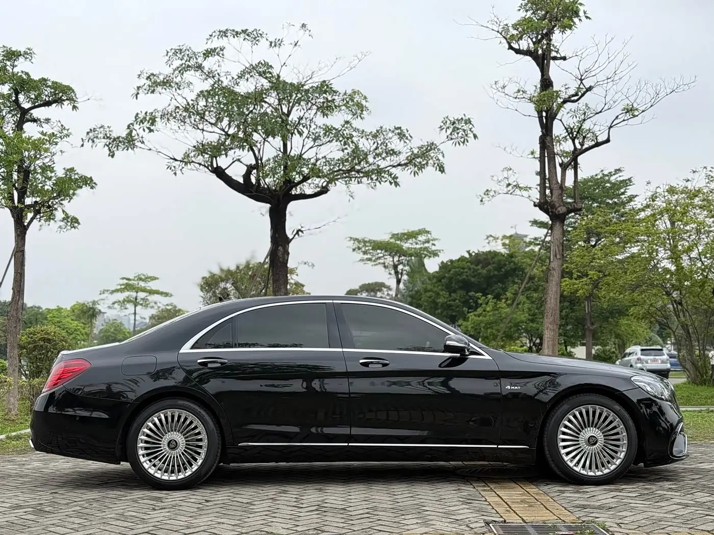Mercedes-Benz S-Class 2015 — Photo 5/20