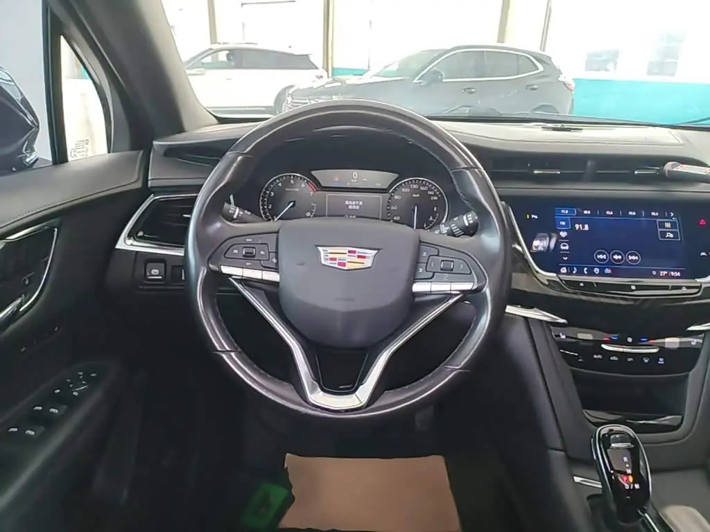 Cadillac XT6 2021 — Şəkil 11/20