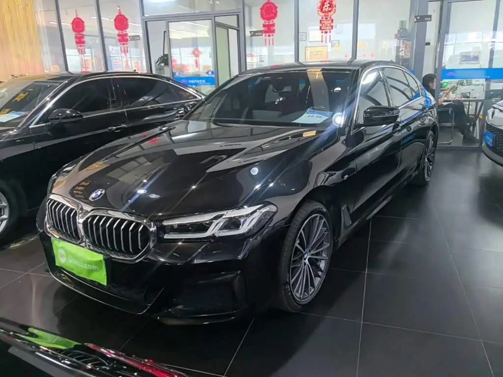 BMW 5 Series, 2023