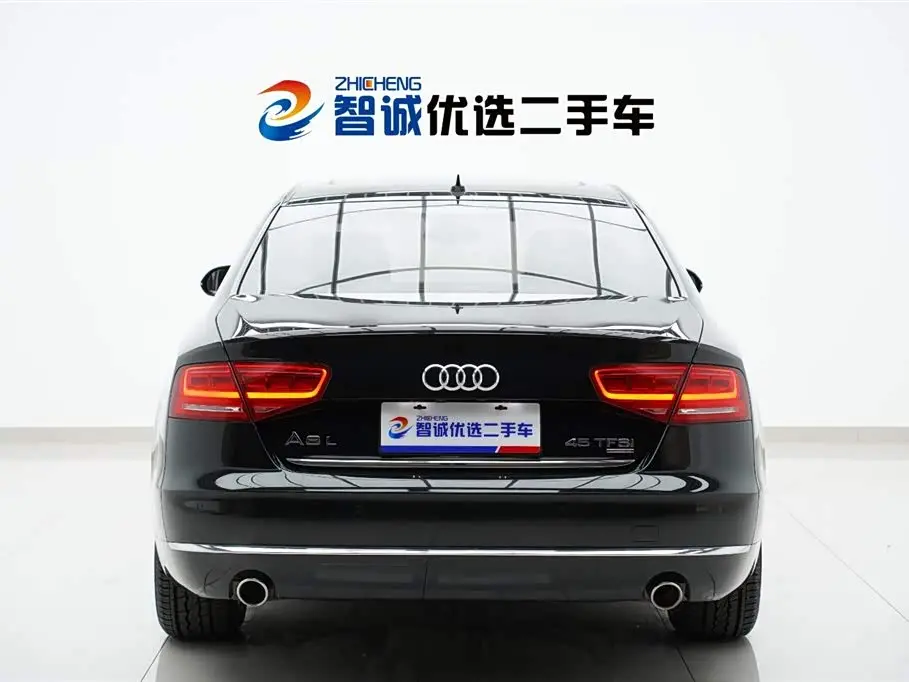Audi A8 2014 — Photo 4/20