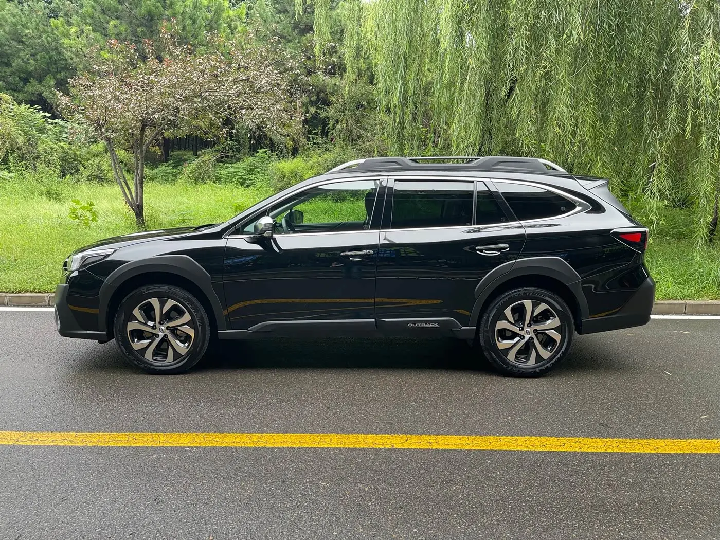 Subaru Outback 2021 — Photo 3/15