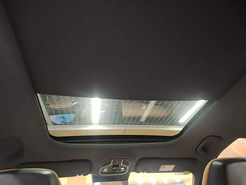 Geely Galaxy Galaxy Starship 7 EM-i 2024 — Фото 18/20