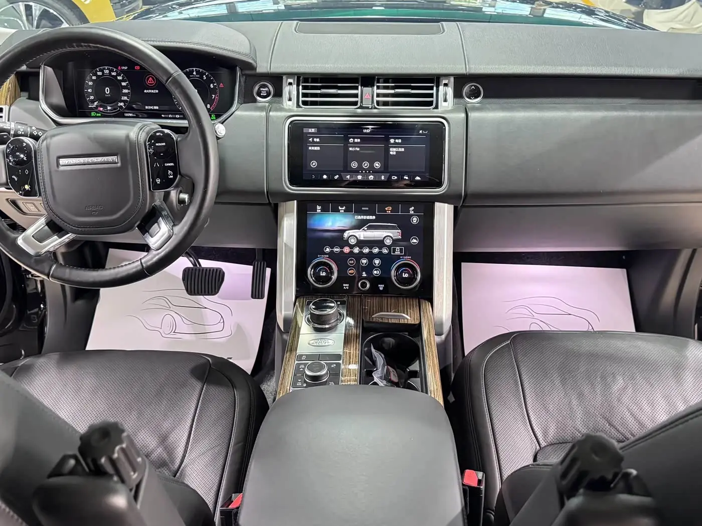 Land Rover Range Rover 2018 — Şəkil 4/9