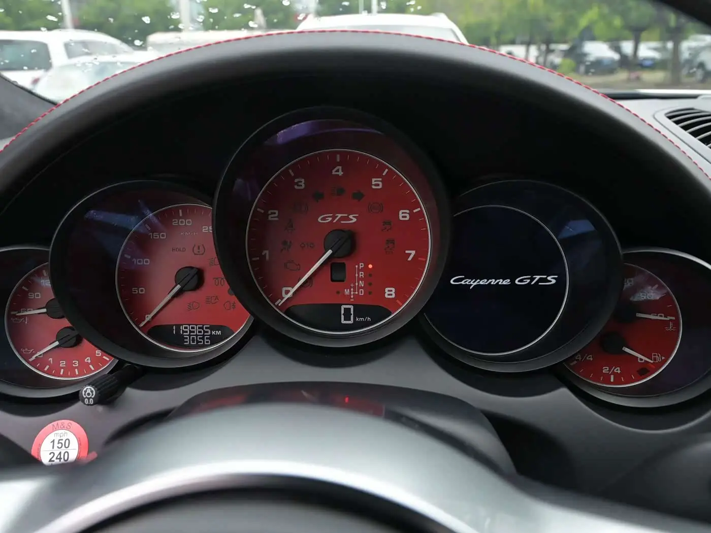 Porsche Cayenne 2016 — Photo 11/18