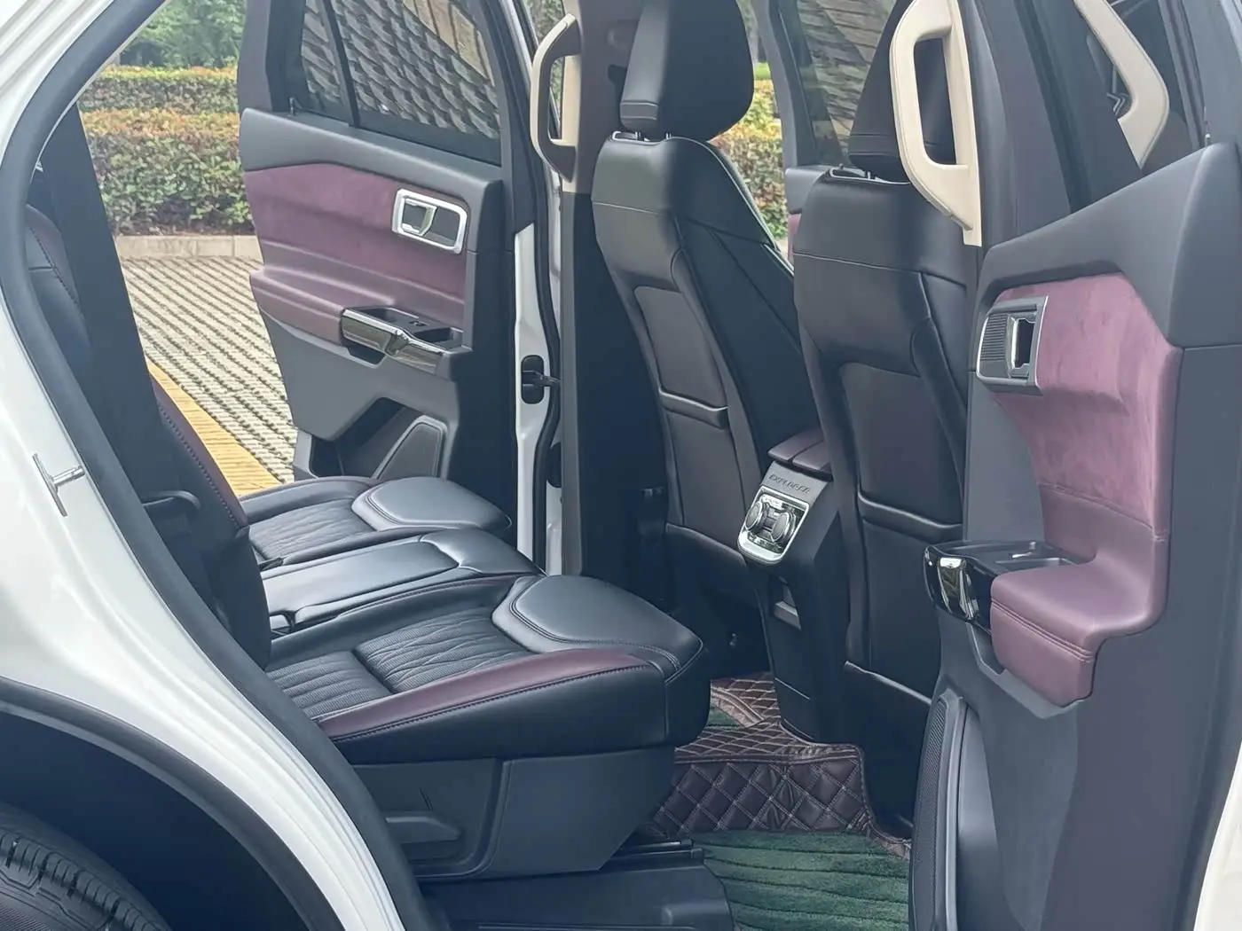 Ford Explorer 2024 — Şəkil 18/20