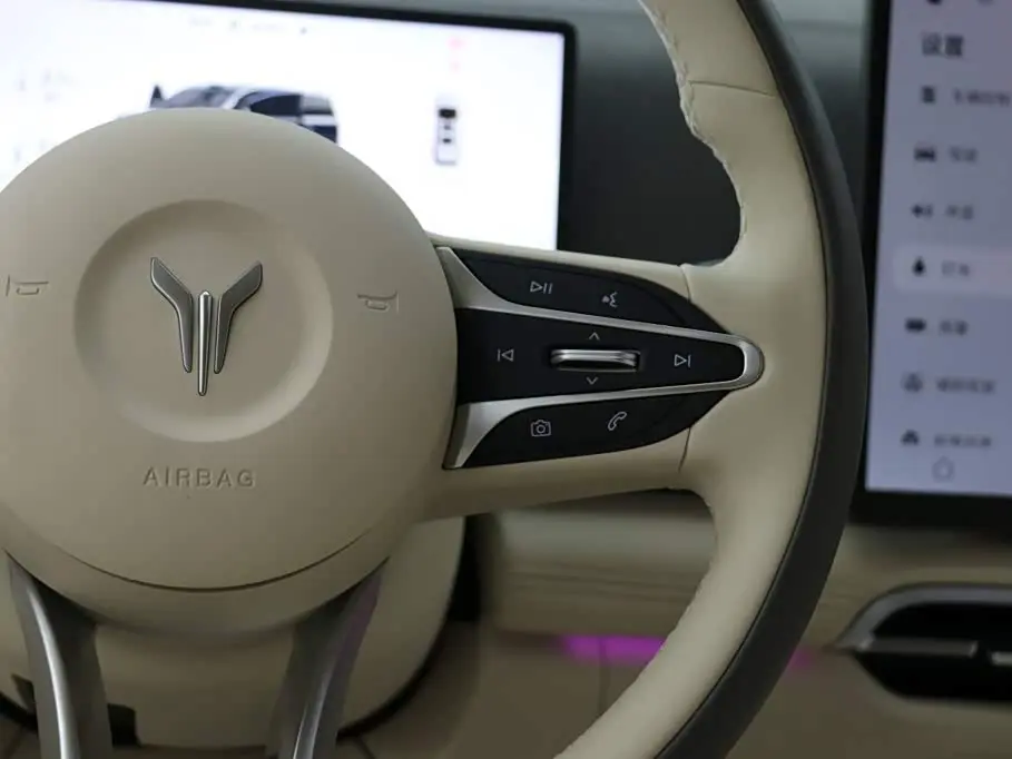 Voyah Auto Voyah Dreamer 2025 — Photo 18/20