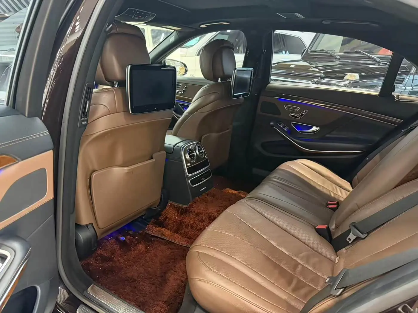 Mercedes-Benz S-Class 2014 — Photo 9/16