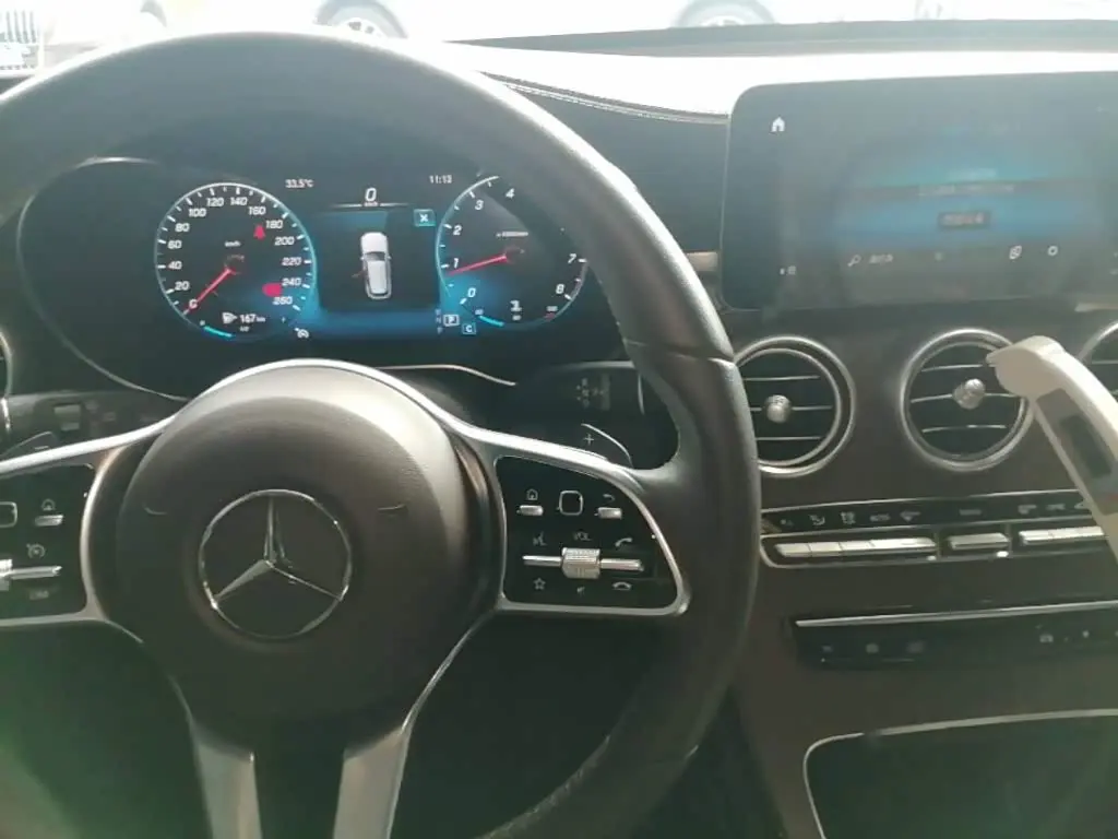Mercedes-Benz GLC 2020 — Photo 14/20