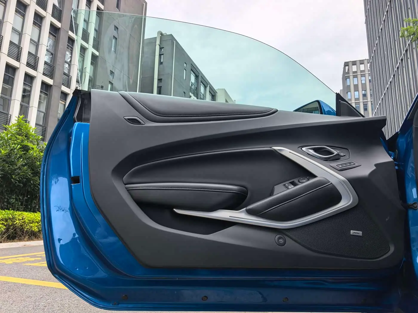 Chevrolet Camaro 2018 — Photo 15/18