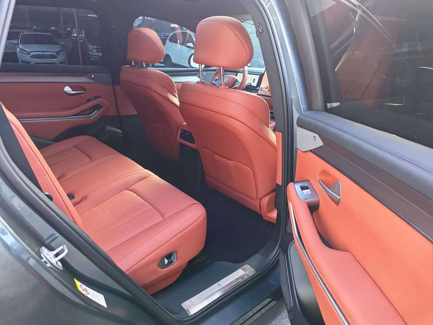 BYD Tang L 2025 — Şəkil 10/20