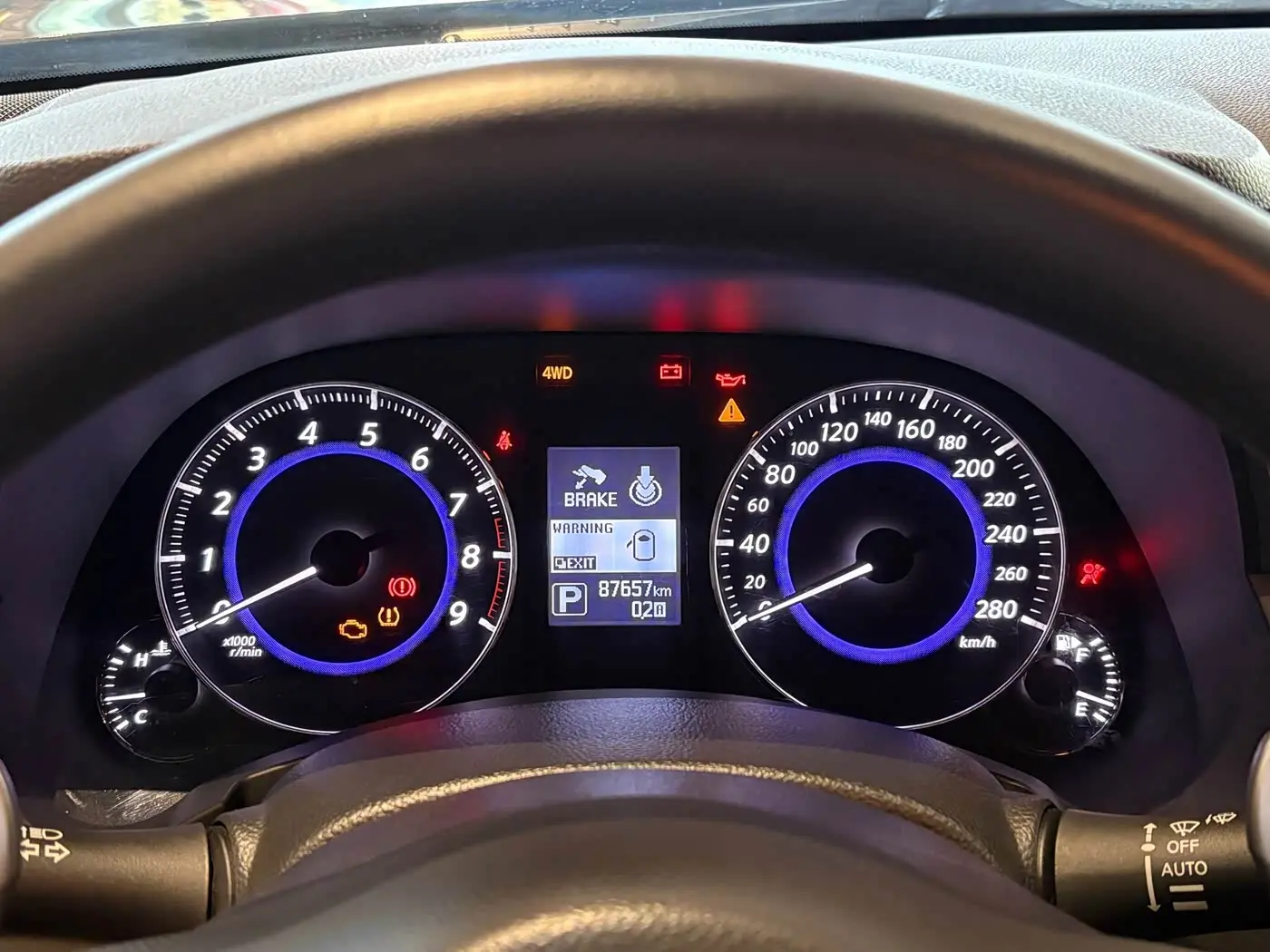 Infiniti QX70 2015 — Şəkil 9/20