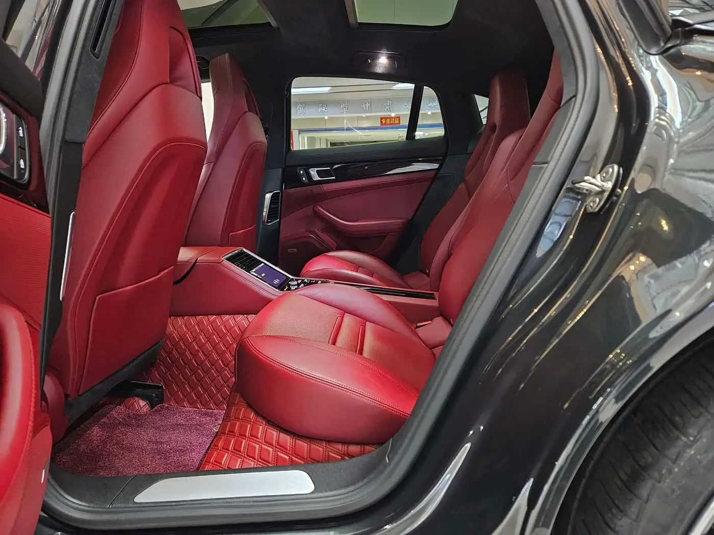 Porsche Panamera 2022 — Photo 14/20