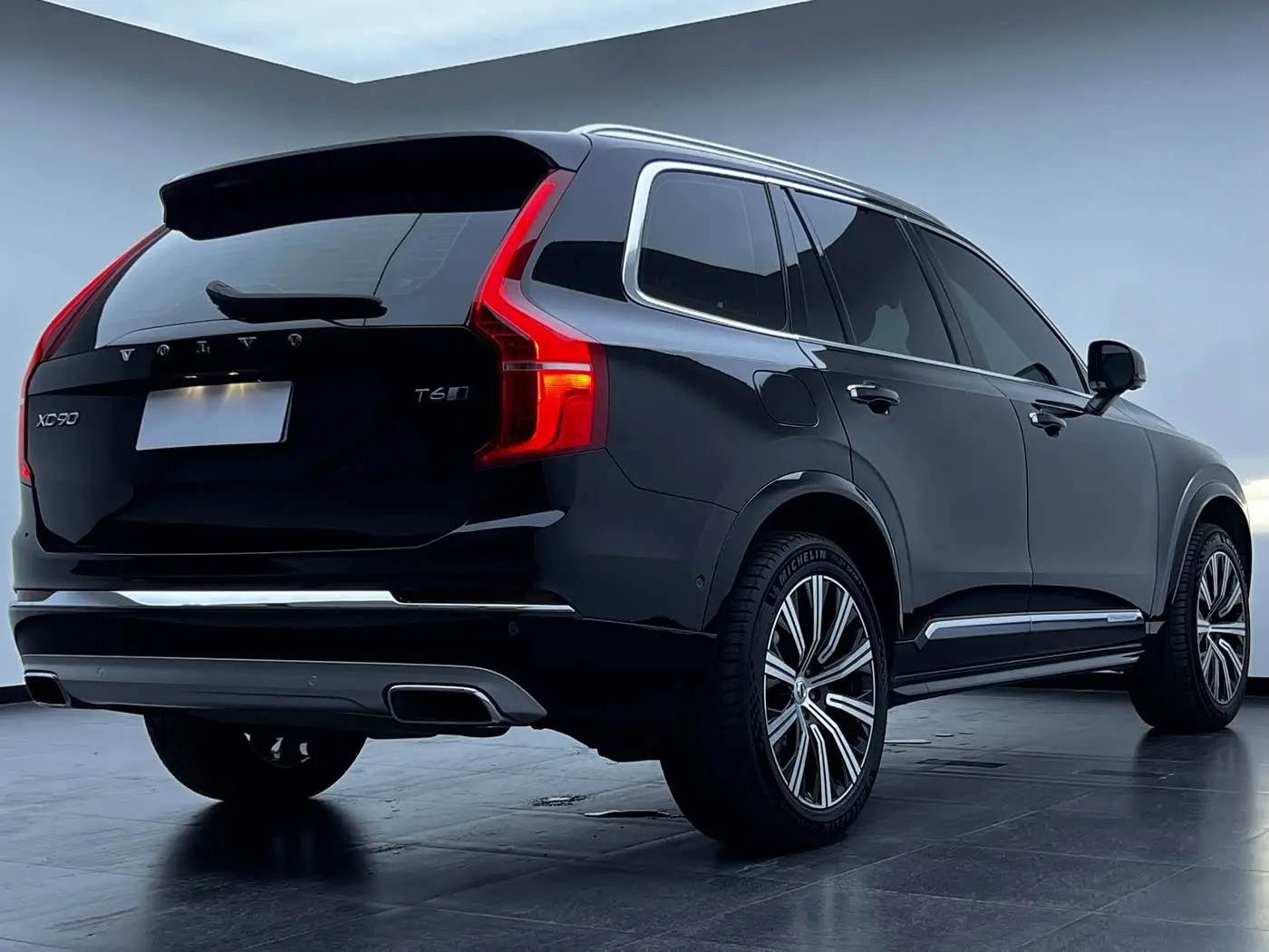 Volvo XC90 2020 — ფოტო 10/20