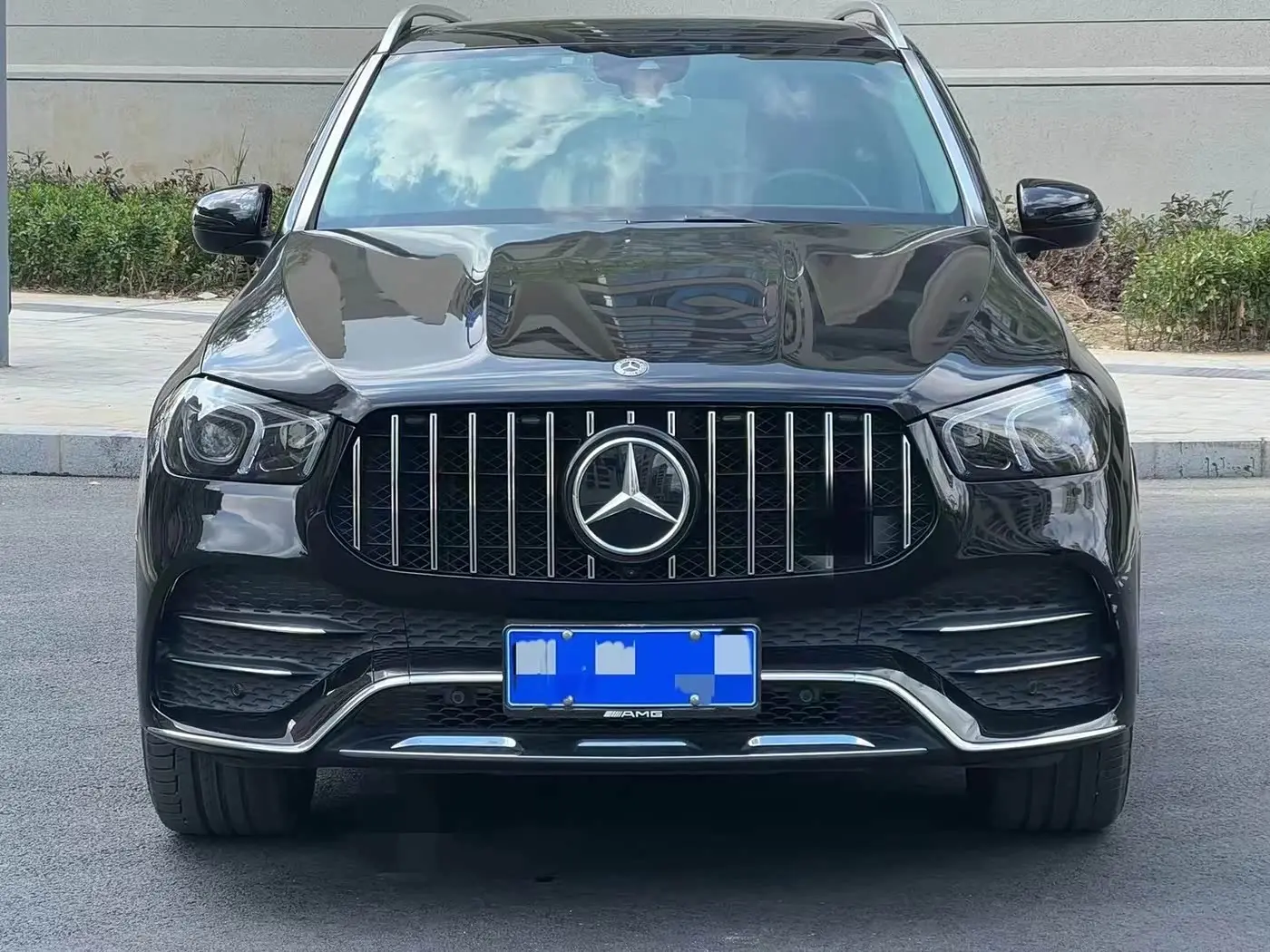 Mercedes-Benz GLE 2020 — Photo 1/9