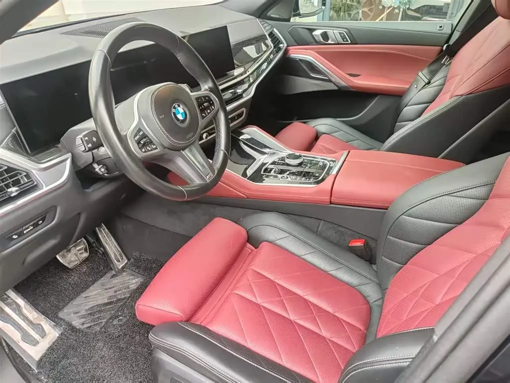 BMW X6 2025 — Photo 8/18