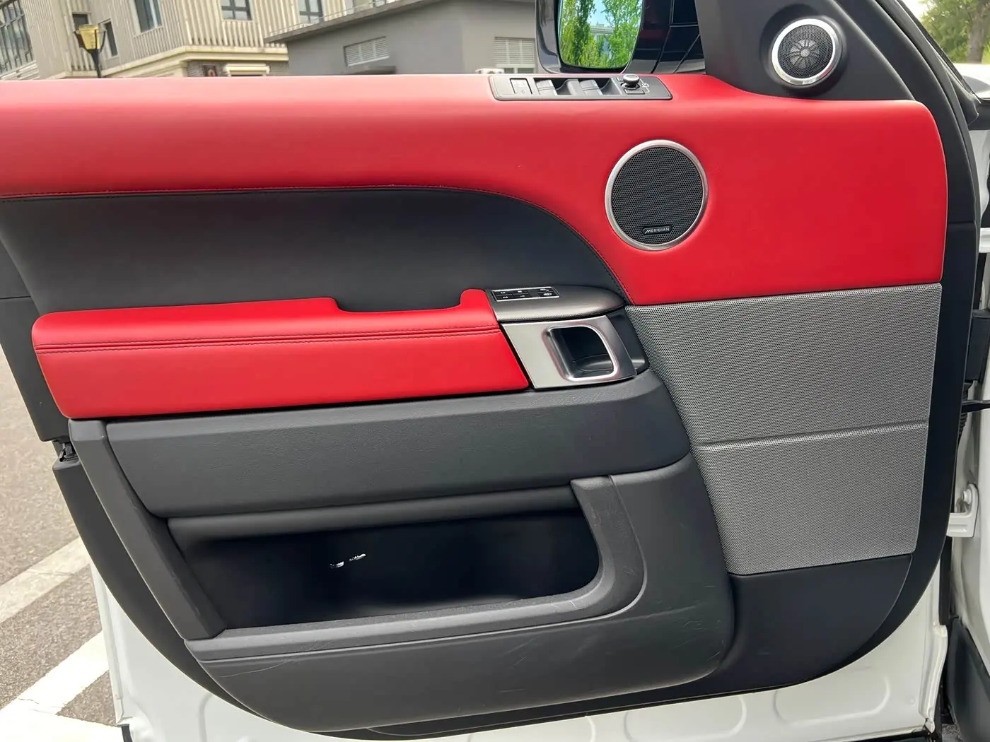 Land Rover Range Rover Sport 2014 — Photo 20/20