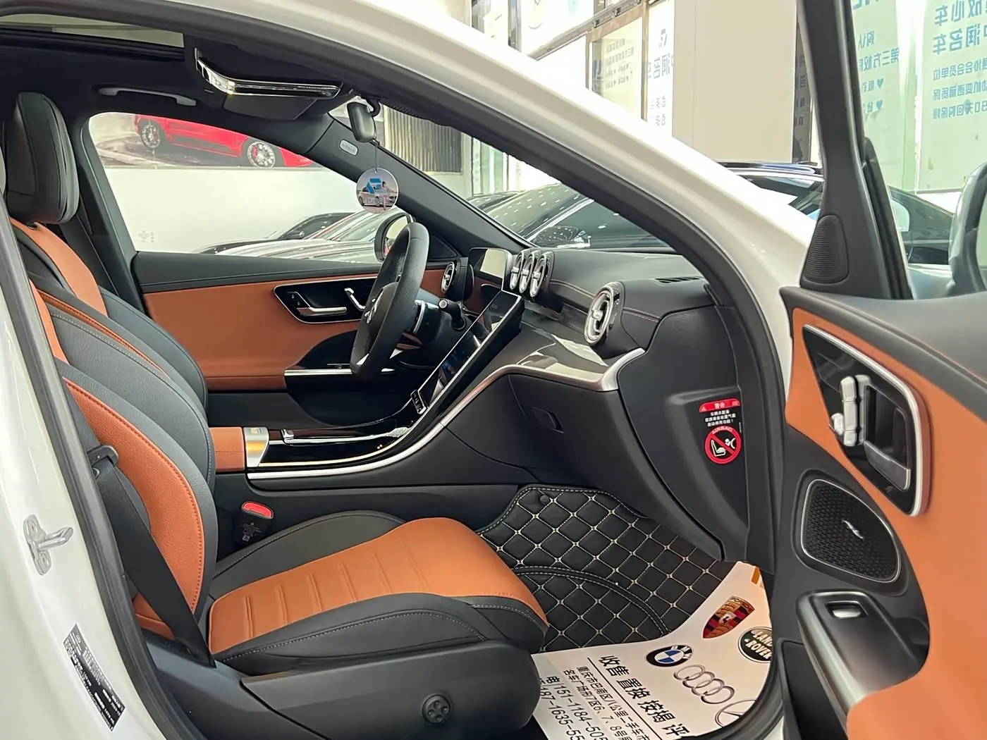Mercedes-Benz C-Class 2024 — Фото 6/16