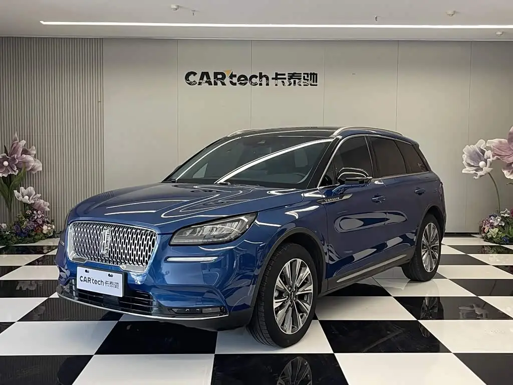 Lincoln Adventurer, 2022