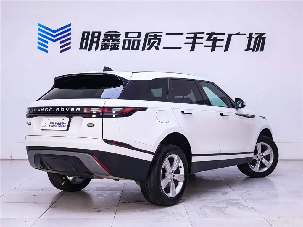 Land Rover Range Rover Velar 2018 — Photo 7/20