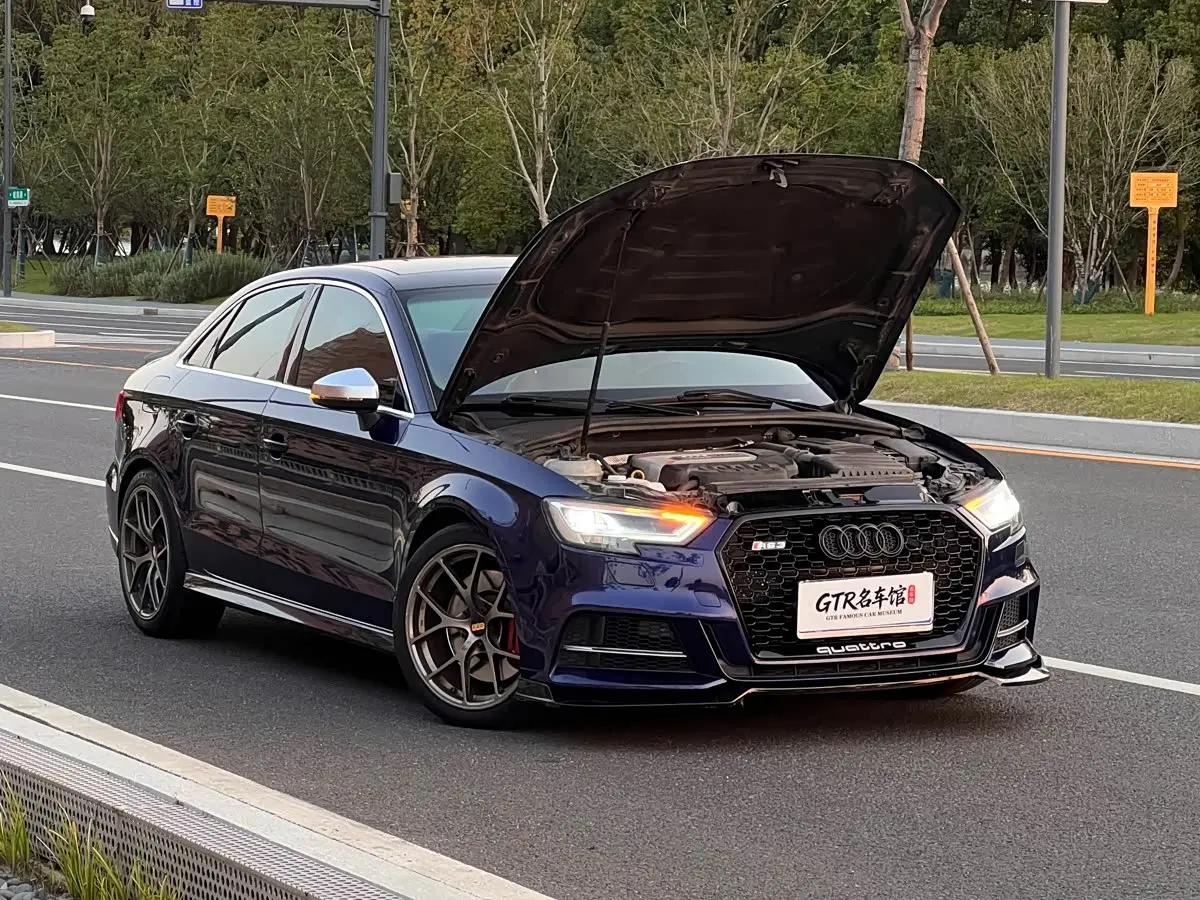 Audi S3 2019 — Фото 9/9