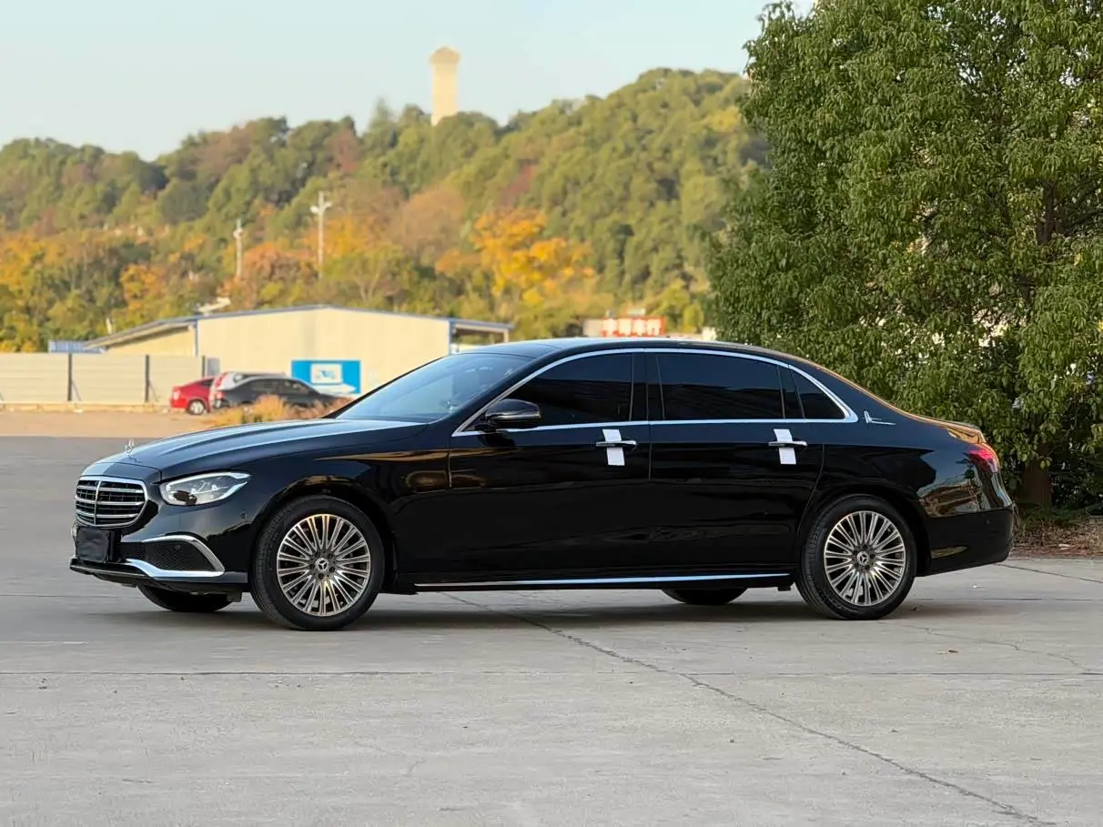 Mercedes-Benz E-Class 2023 — Şəkil 4/15