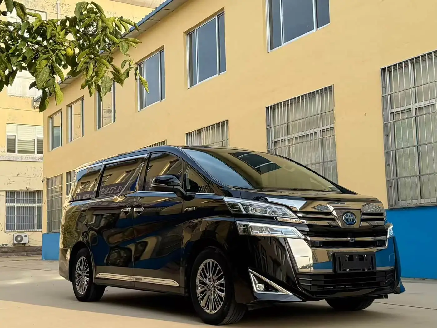 Toyota Vellfire, 2020