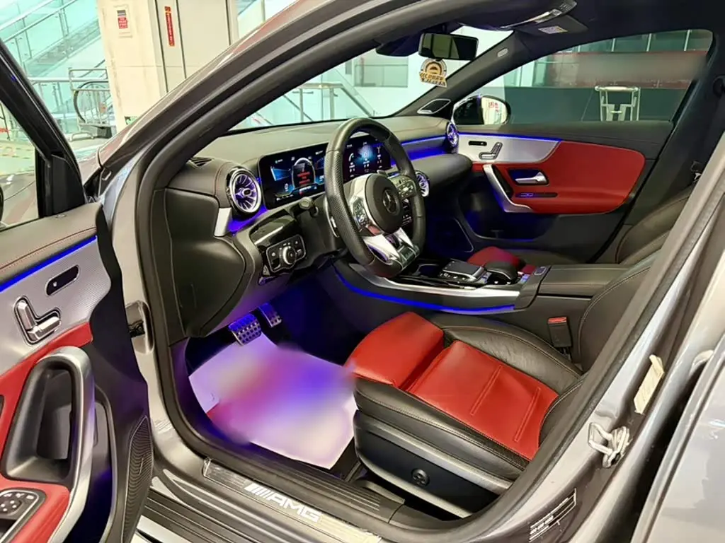 Mercedes-Benz A-Class AMG 2020 — Photo 13/14