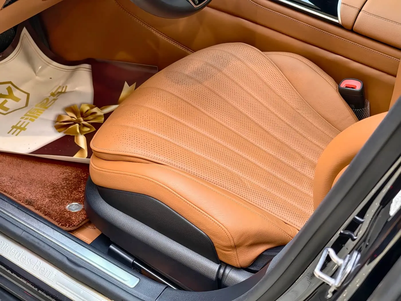 Mercedes-Benz S-Class 2023 — ფოტო 7/20