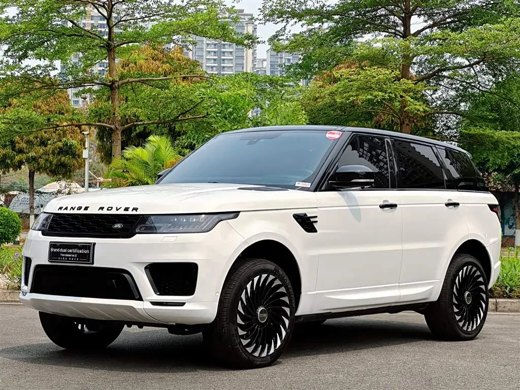 Land Rover Range Rover Sport 2014 — Photo 2/20