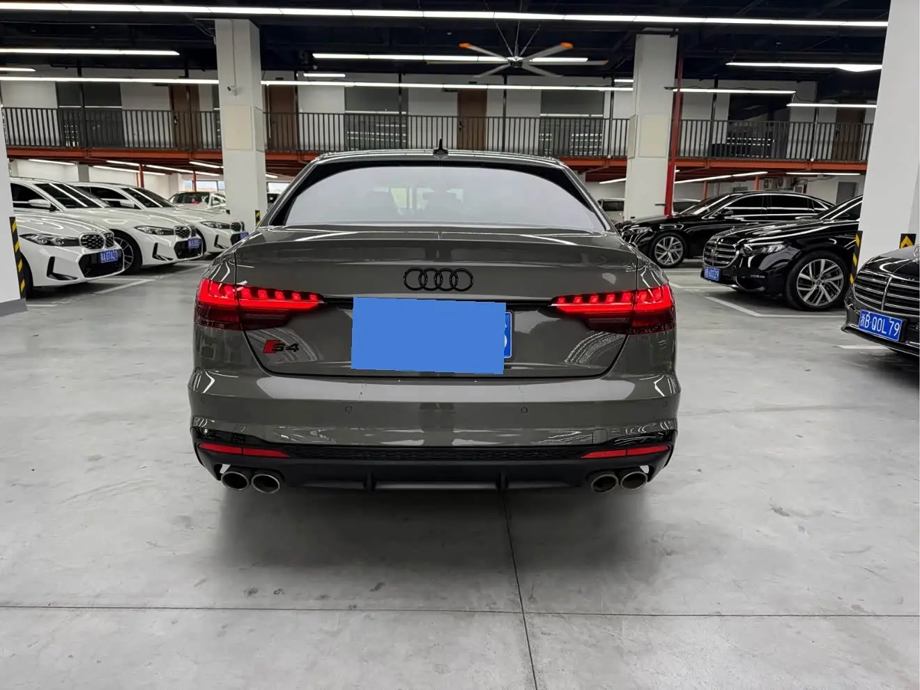 Audi S4 2023 — Photo 17/18