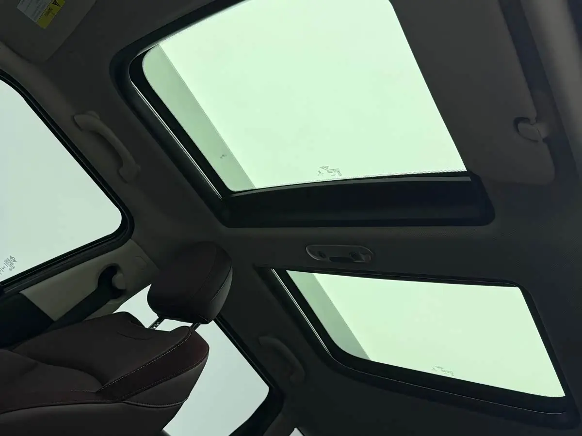 MINI CLUBMAN 2019 — Фото 19/19